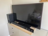 Philips 46” LCD TV + Logitech soundbar