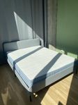 Ikea slattum säng 160x200 + veströy middelfast mattress 