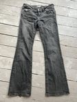 bootcut low waist jeans från Gina tricot 