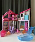 Barbie Malibu House