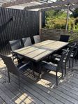 Konstrotting bord och stolar för uteplatsen