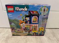 LEGO Friends - OÖPPNAD Vintage Fashion Store #42614