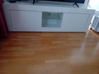 Tv- bänk