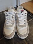 Fila sko strl 42
