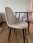 4st matstolar i beige sammet