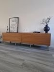 Sideboard/tv-bänk