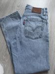 Levis 501, W23/L26