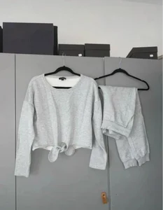 Grått mjukis set från Lawrence Grey