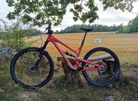 YT Jeffsy CF PRO 29”