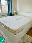 bed & mattress