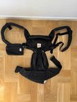 Svart Ergo baby Omni 360, bärsele