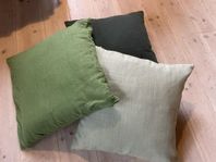 3 prydnadskuddar med överdrag, gröna, typ oanvända 