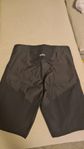 säljer 2 st. tierra shorts, gore tex,  