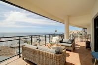 Lägenhet i Estepona med drömläge