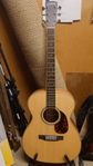 Larrivee akustisk gitarr