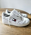 Tommy Hilfiger Sneakers i skinn