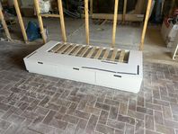 Nordli, Barnsäng , Ikea med lådor , 2 st