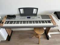 Yamaha DGX 640 Piano