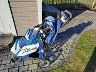Komplett golfutrustning, Klubbor, bag och vagn
