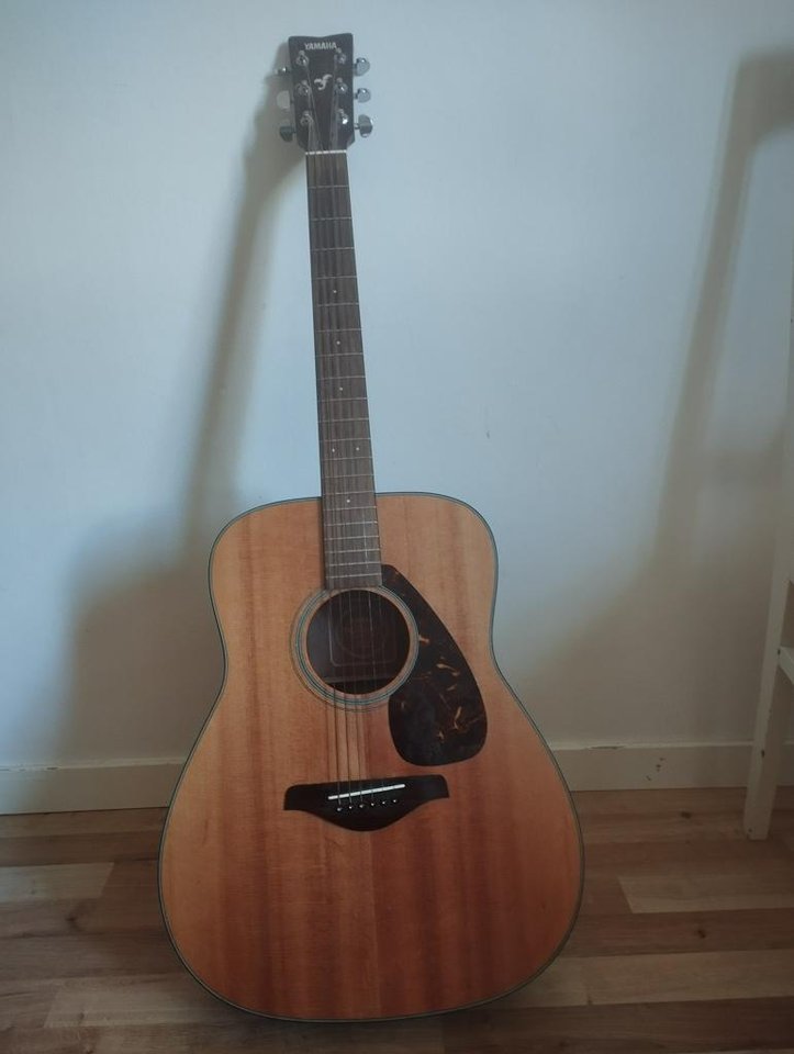 Säljer gitarr