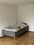 Säng IKEA skotterud 120x200 + bäddmadrass
