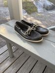 sebago dockside 44