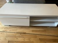 Tv-bänk