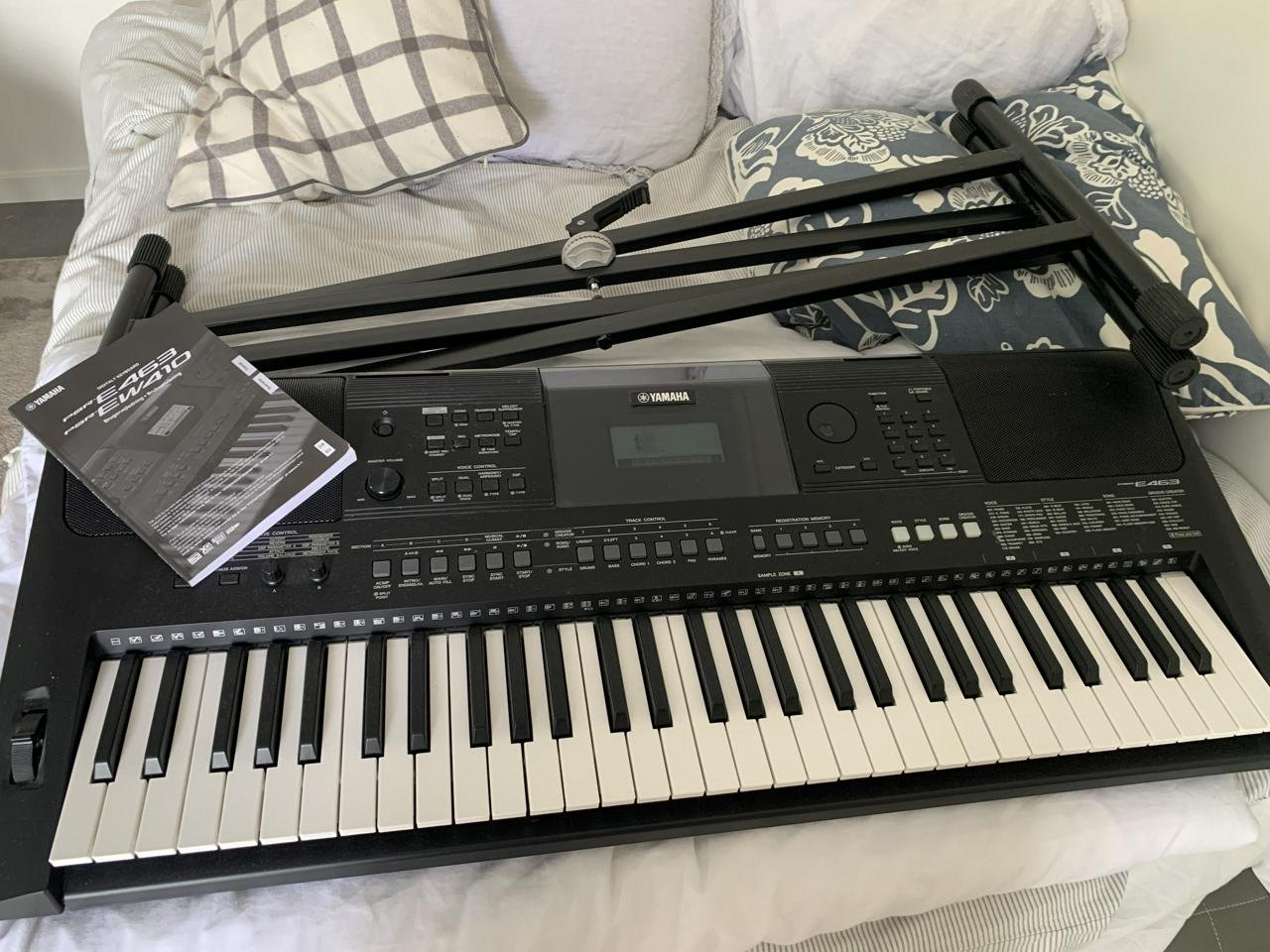 Yamaha psr E463 keyboard med ...