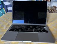 MacBook Pro 2017 i5 8GB 512GB Touch Bar