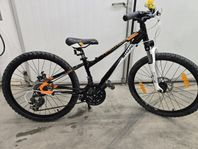 Haro 24” framdämpad MTB med skivbromsar