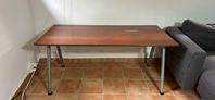 Skrivbord