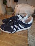 Adidas skor