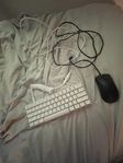 Keyboard och mus för att spela tv spel och dator spel med!