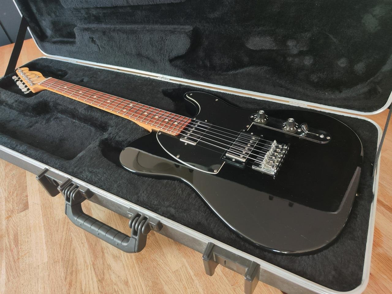 Fender Telecaster ink flightc...