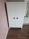 Klädskåp Ikea Busunge