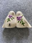 Rosa Ljung i Torekov | Vita Duvor med lila blommor, vintage