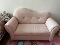 soffa till barnrum 