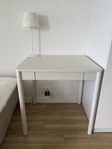 Skrivbord (Tonstad) från IKEA
