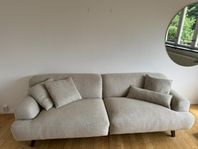 Beige 3-sits soffa