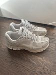 Nike Vomero 5