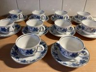 Märke: Upsala Ekeby. 10 st kaffekoppar m fat.