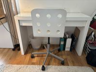 Smink/skrivbord och stol IKEA