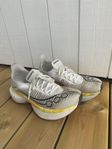 Saucony Eliye 2 - Storlek 44