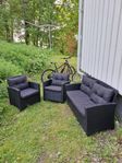 Loungeset, 2-sits soffa, 2st fåtöljer, bord med glasskiva 