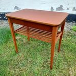Äldre Sängbord i Teak.