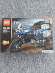 LEGO TECHNIC 42063 BMW R 1200 GS Adventure