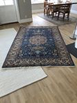 Vacker orientalisk matta