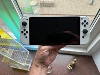 Nintendo Switch OLED med tillbehör