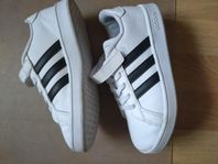 Adidas barnsko pojk/flick stl 31.
