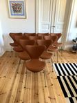 Sjuan helklädd - Arne Jacobsen